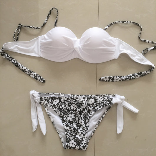 Bikini Fruncido con Costuras de Contraste y Estampado Floral - Image 7