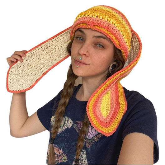 Gorro de Punto Artesanal con Orejas de Conejo, Diseño Divertido con Máscara de Un Ojo y Cuernos - Image 20