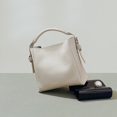 Bolso Bucket de Cuero Genuino para Mujer - Estilo Minimalista - Image 8