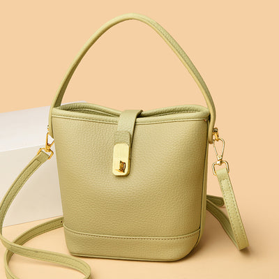 Bolso de Cuero Minimalista Bandolera Multicapa - Diseño Versátil y Elegante - Image 4