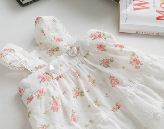 Falda para Perro con Estampado Floral Pueblerino y Encaje - Image 9