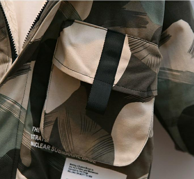 Chaqueta Acolchada Infantil Camuflaje Estilo Internacional para Invierno - Image 9