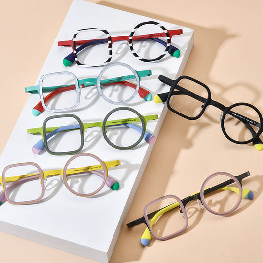 Lentes Titanio Diseño Mixto - Marco Cuadrado y Redondo Unisex