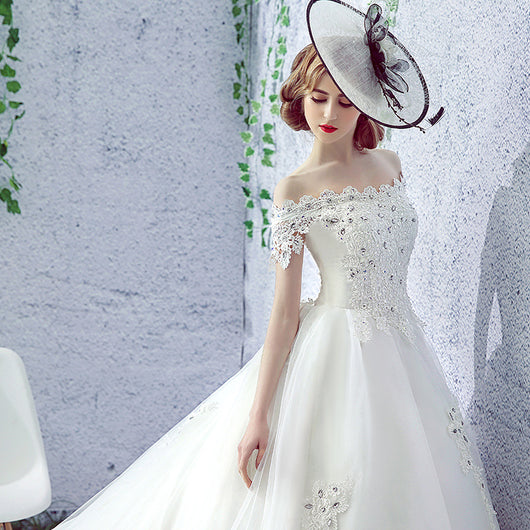 Vestido de Novia Asimétrico con Velo Francés Trailing Estilo Hepburn - Image 5