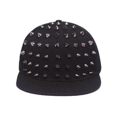 Gorras Negras con Remaches - Image 11