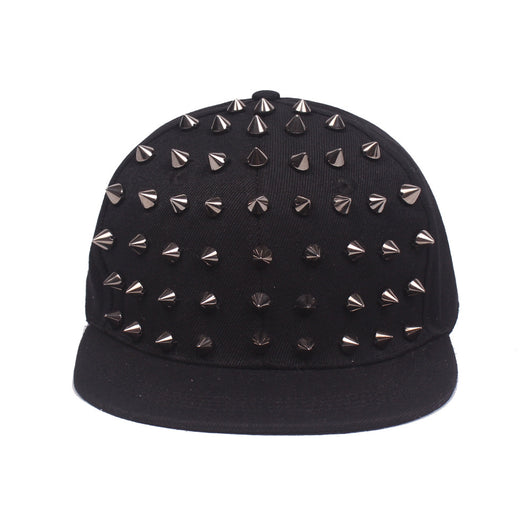 Gorras Negras con Remaches - Image 11