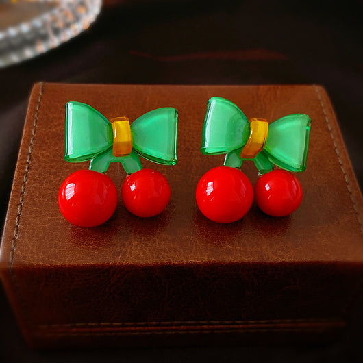 Aretes de Plata con Moño y Cerezas en Contraste de Colores - Image 12