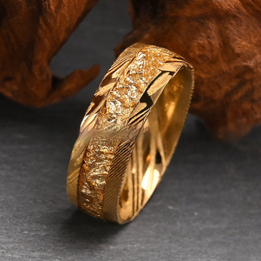 Anillo de Acero Damasceno con Incrustación de Oro en la Banda Central - Image 3