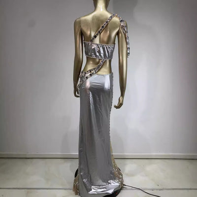 Traje Vestido Brillante con Cristales Decorativos - Image 4