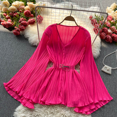 Blusa Suelta de Gasa con Escote en V y Pliegues - Image 5