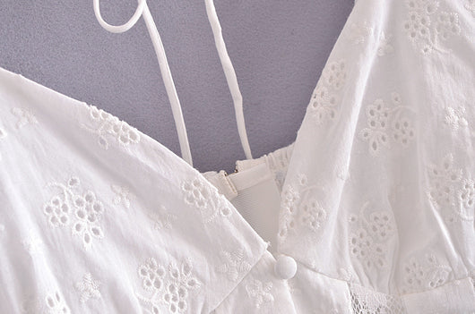 Blusa con Encaje Bordado, Moño y Mangas Abullonadas - Image 8