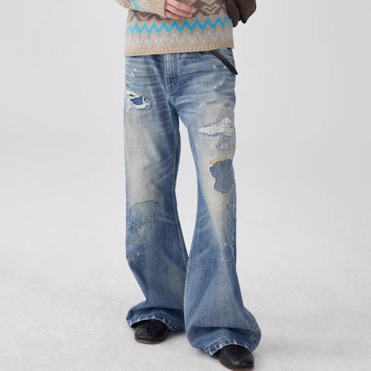 Jeans Acampanados Azul Lavado con Parches de Color