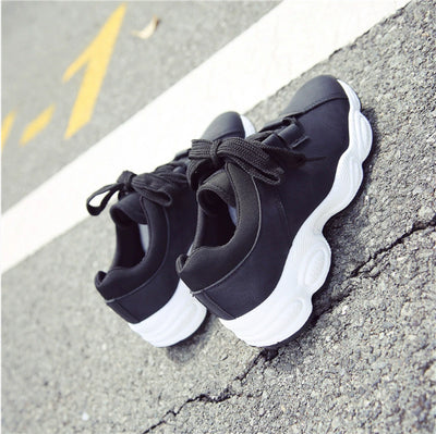 Zapatillas Blancas Casuales para Mujer con Suela Gruesa - Estilo Coreano - Image 7