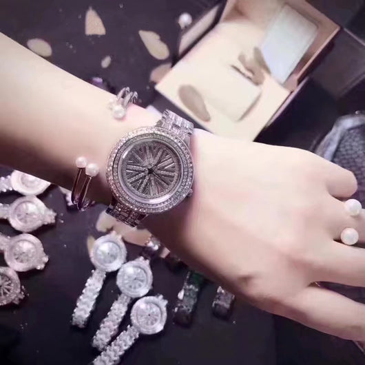 Reloj para Mujer con Acero Inoxidable y Detalles de Diamantes - Image 9