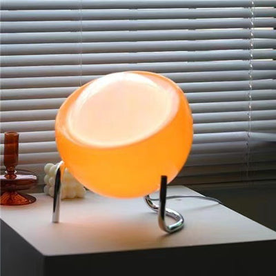 Lámpara de Mesa USB Estilo Crema Bauhaus con Pantalla de Vidrio para Dormitorio - Image 3