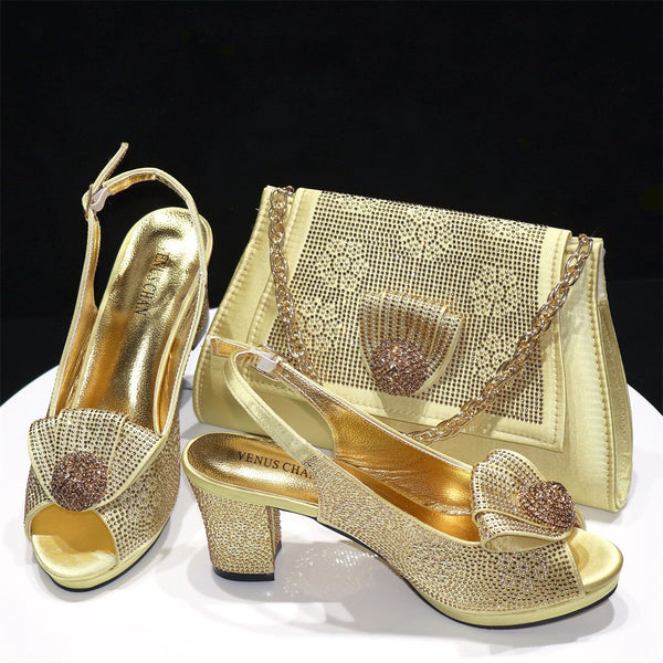 Zapatos Peep Toe con Tacón Grueso y Detalles de Strass