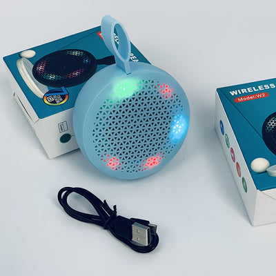 Altavoz Bluetooth Portátil para Exteriores con Micrófono y Transmisión de Voz - Image 4