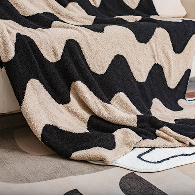 Manta Sofá Nórdica Tejida en Terciopelo Suave - Image 4