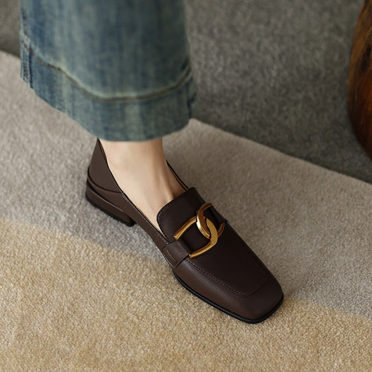 Zapato Plano de Cuero Mujer con Hebilla Retro y Diseño Escocés - Image 10