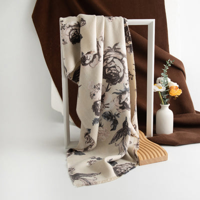 Pashmina Estampado Floral Rosa con Borlas - Bufanda Térmica Abrigadora - Image 7