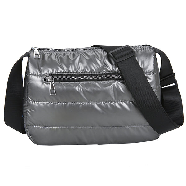 Bolso Cuadrado Compacto con Costura de Color Sólido