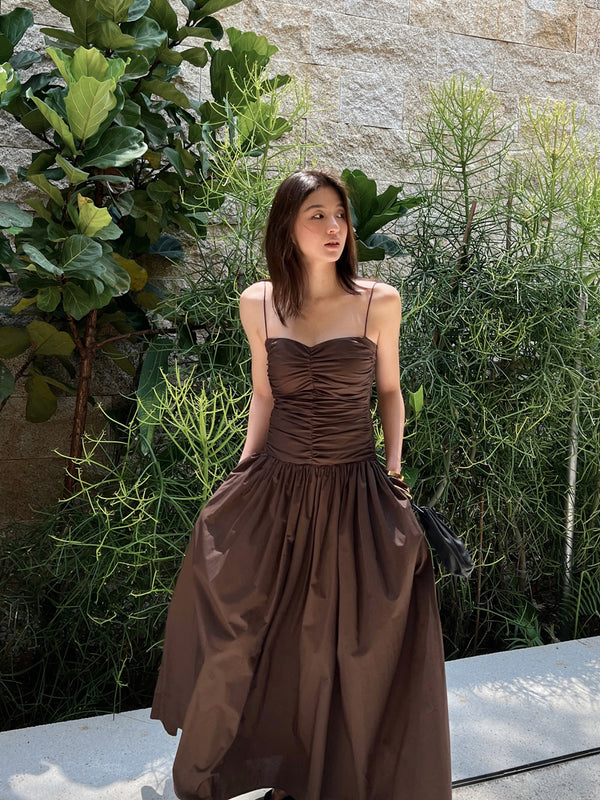 Vestido Plisado de Algodón con Escote V y Cintura Ajustable - Image 3