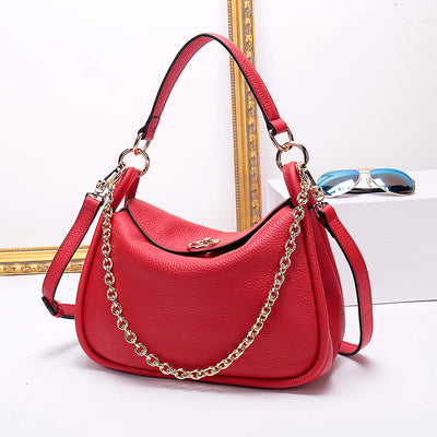 Bolso Tote de Cuero con Cadena y Capas Delanteras - Image 15