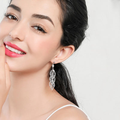Aretes de Plata 925 con Hoja Larga Elegante
