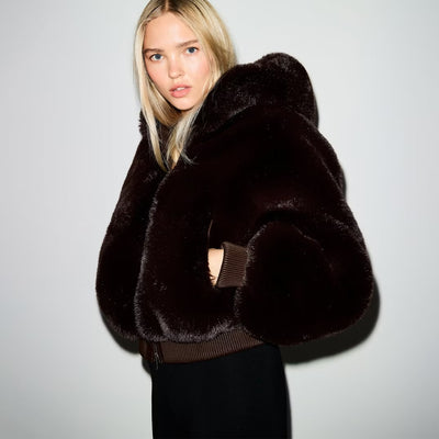 Chaqueta Cálida de Forro Polar con Capucha y Pelo Sintético Ecológico