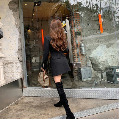 Vestido Sastre Elegante para Mujer con Estilo Minimalista - Image 2