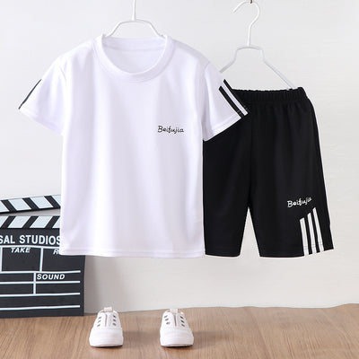 Conjunto Deportivo Infantil de Dos Piezas con Shorts - Image 9