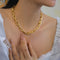 Collar Entrelazado Minimalista para Mujer - Diseño Exclusivo