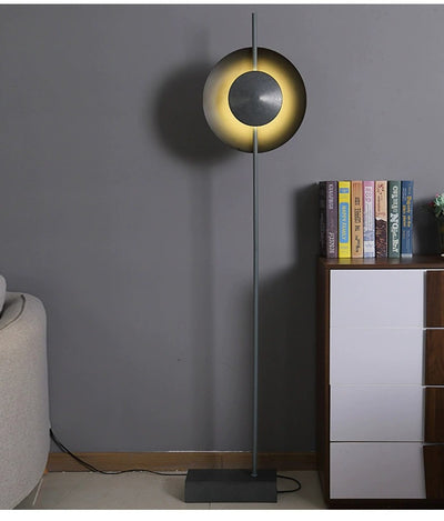 Lámpara de Piso Minimalista con Diseño Geométrico - Image 11