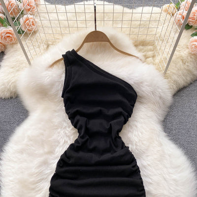 Vestido Tubo Plisado con Hombro Inclinado - Diseño Elegante en Colores Sólidos - Image 20