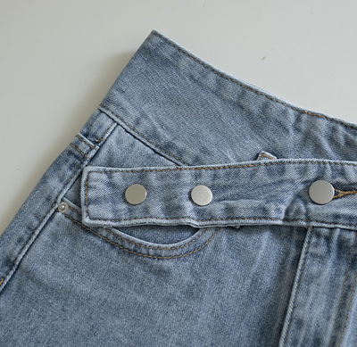 Pantalones con Diseño Asimétrico en Cintura y Flecos - Image 13