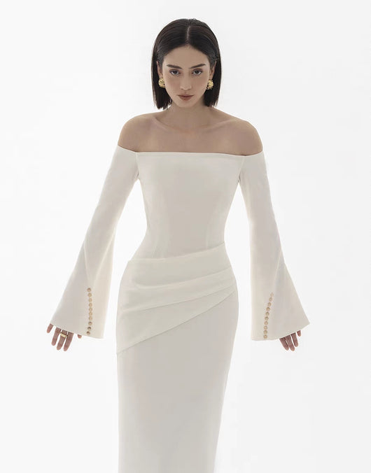 Vestido Elegante Cuello Barco con Mangas Campana y Cintura Ajustada - Image 8
