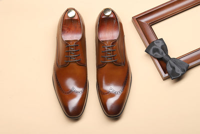 Zapatos Brogue Clásicos con Punta Redonda Tallada para Hombre - Image 10