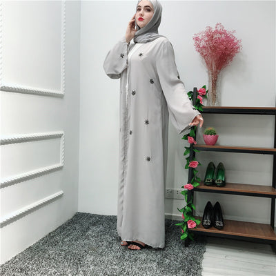 Cardigan Bordado Elegante con Pañoleta a Juego - Image 5