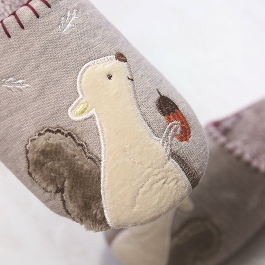 Pantuflas Plataforma Pareja con Ardilla Bordada - Antideslizantes para Interior
