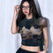 Playera Ajustada con Estampado de Gatitos en Malla Elástica
