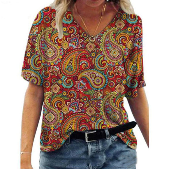 Playera Oversized Cuello V Estampada Manga Corta