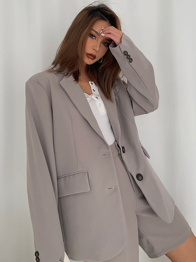Saco Blazer Blanco Tridimensional Elegante y Moderno - Image 10