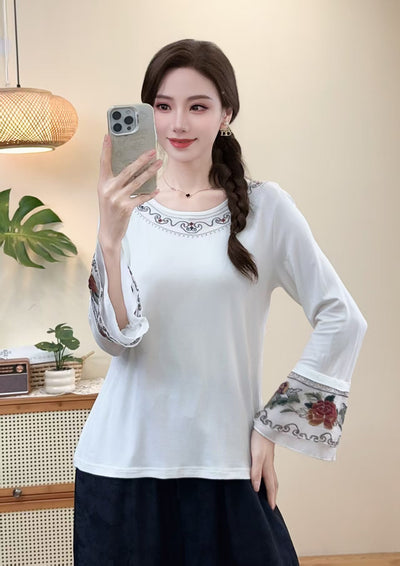 Blusa Crop Bordada Estilo Chino con Mangas Acampanadas - Image 6