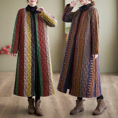 Abrigo Acolchado Étnico Retro para Mujer - Diseño Literario y Artístico