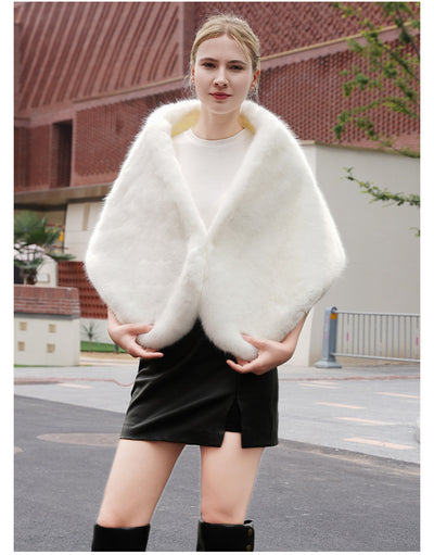 Chaleco Formal Elegante para Anfitrión en Tono Blanco Cálido - Image 7
