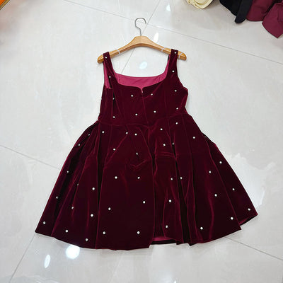 Vestido Negro Ajustado con Falda Voluminosa Mini - Image 14
