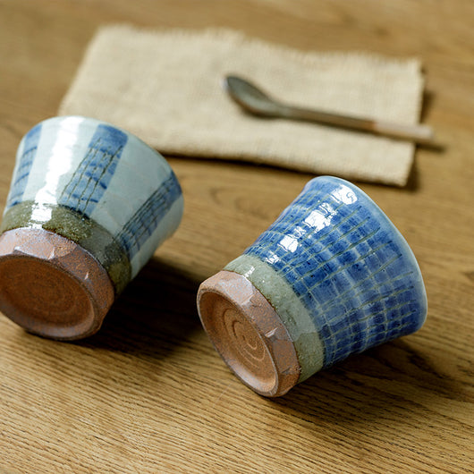 Taza Artesanal de Gres con Acabado Esmaltado - Image 3
