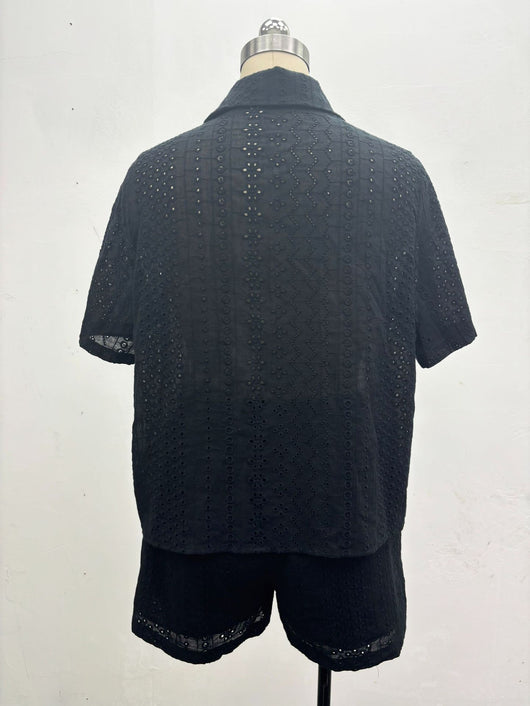 Blusa Corta con Cuello de Solapa y Detalles Calados para Mujer - Image 29