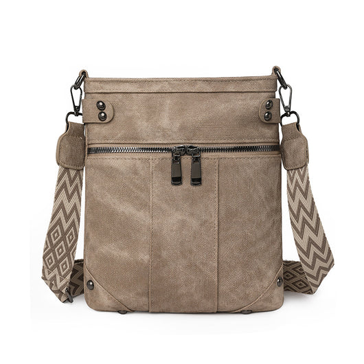 Bolso Bandolera Mujer con Remaches - Diseño Moderno y Funcional - Image 9