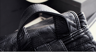 Mochila de Cuero Suave para Mamá - Bolso Versátil Multiuso - Image 11